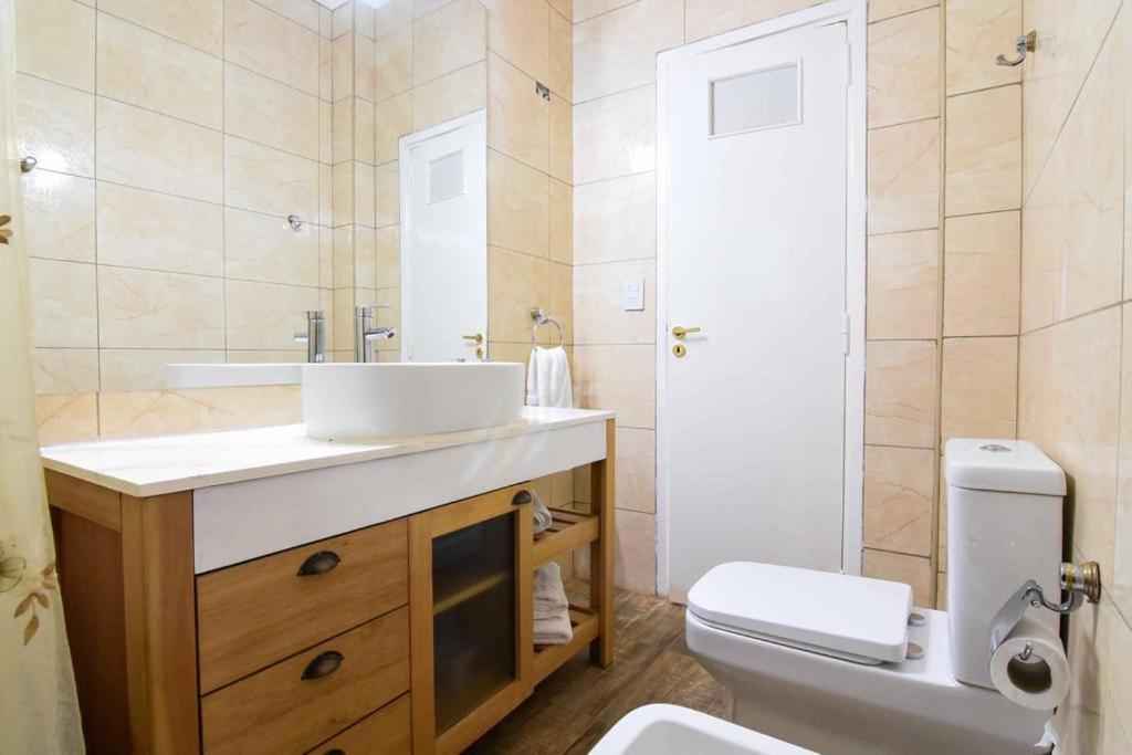 Dpto. En Recoleta: Calido, Proximo Y Confortable Buenos Aires Eksteriør bilde