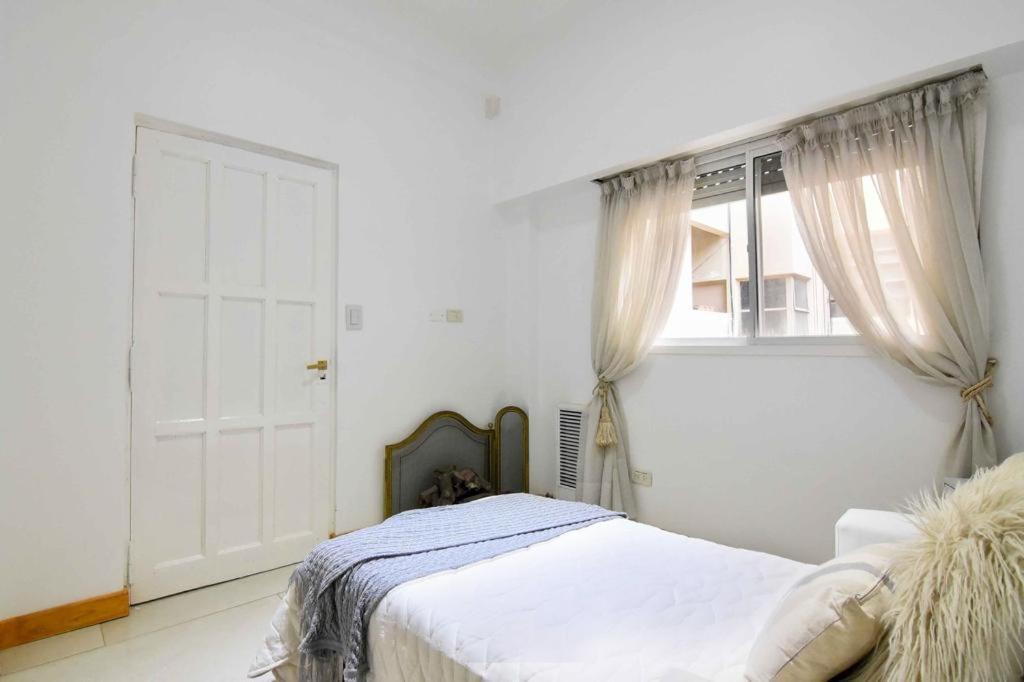 Dpto. En Recoleta: Calido, Proximo Y Confortable Buenos Aires Eksteriør bilde