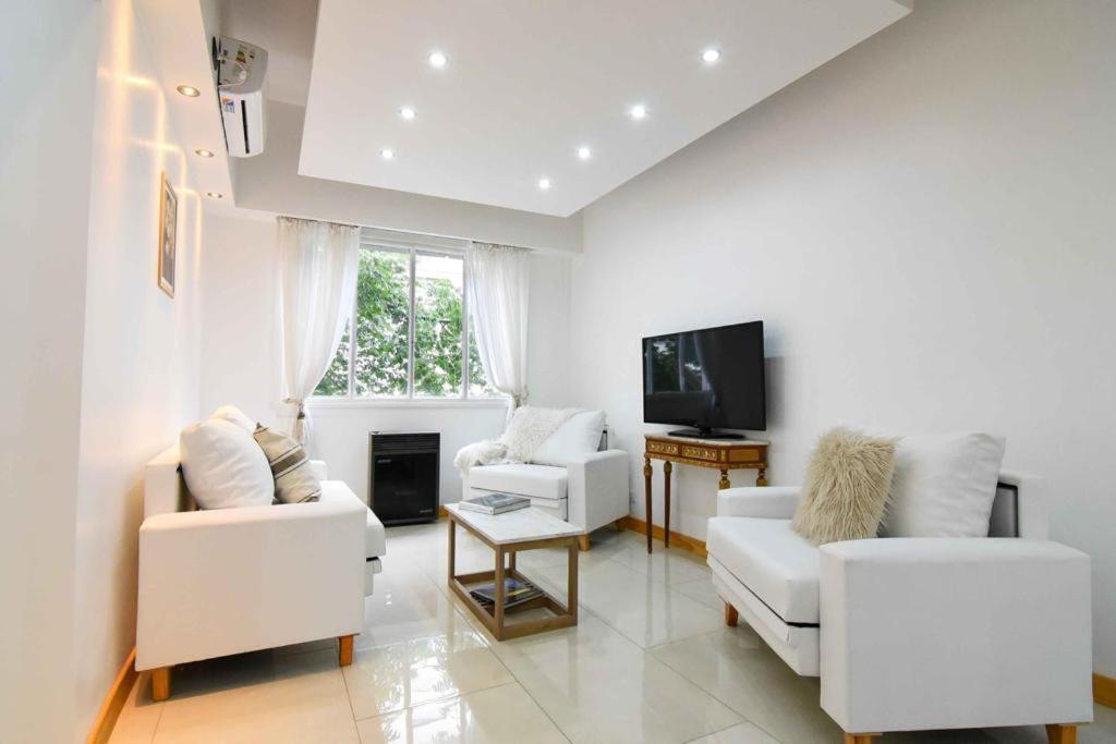 Dpto. En Recoleta: Calido, Proximo Y Confortable Buenos Aires Eksteriør bilde